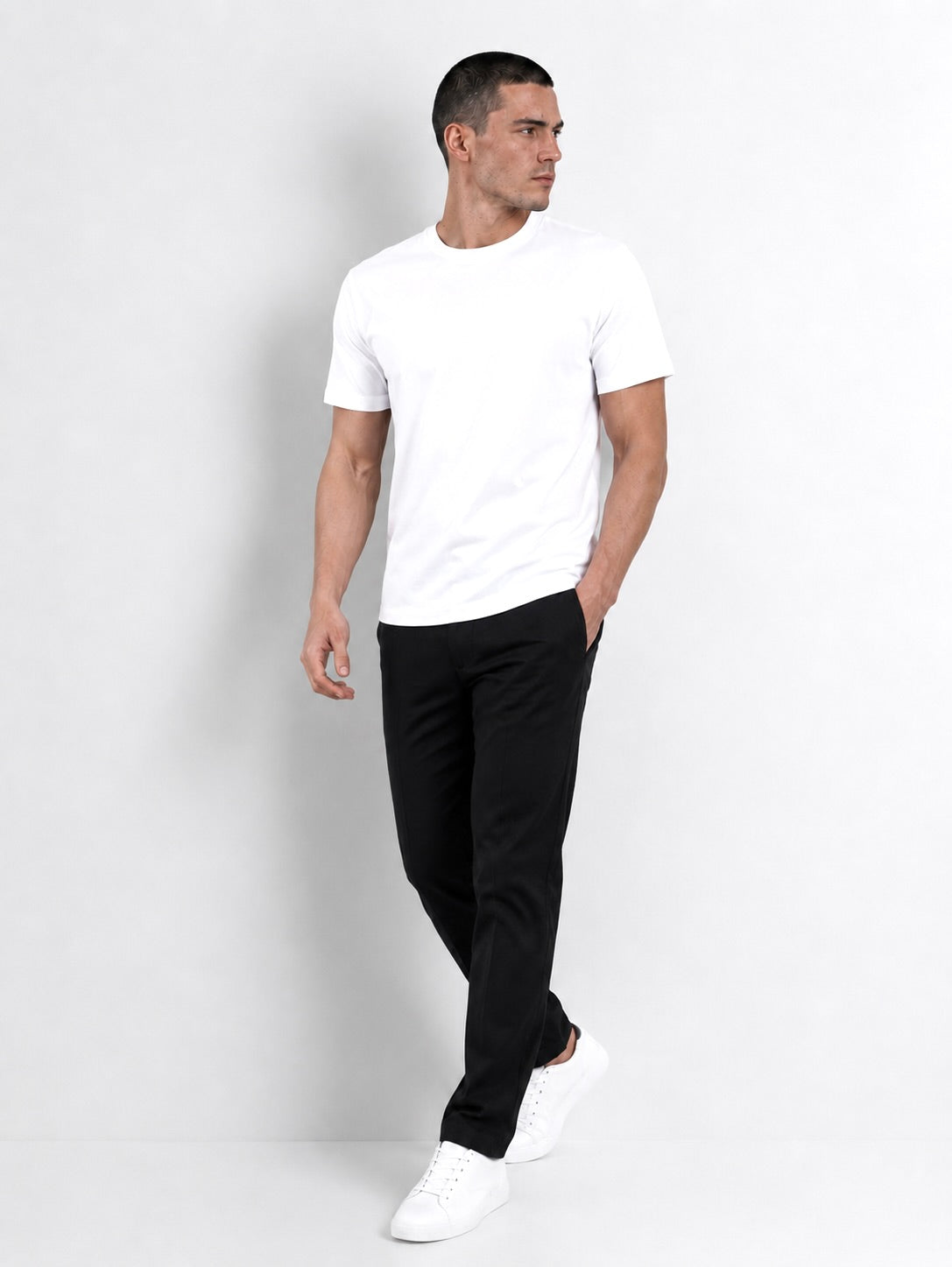 Ajuste regular del polo blanco de algodón Pima para hombre T-01.