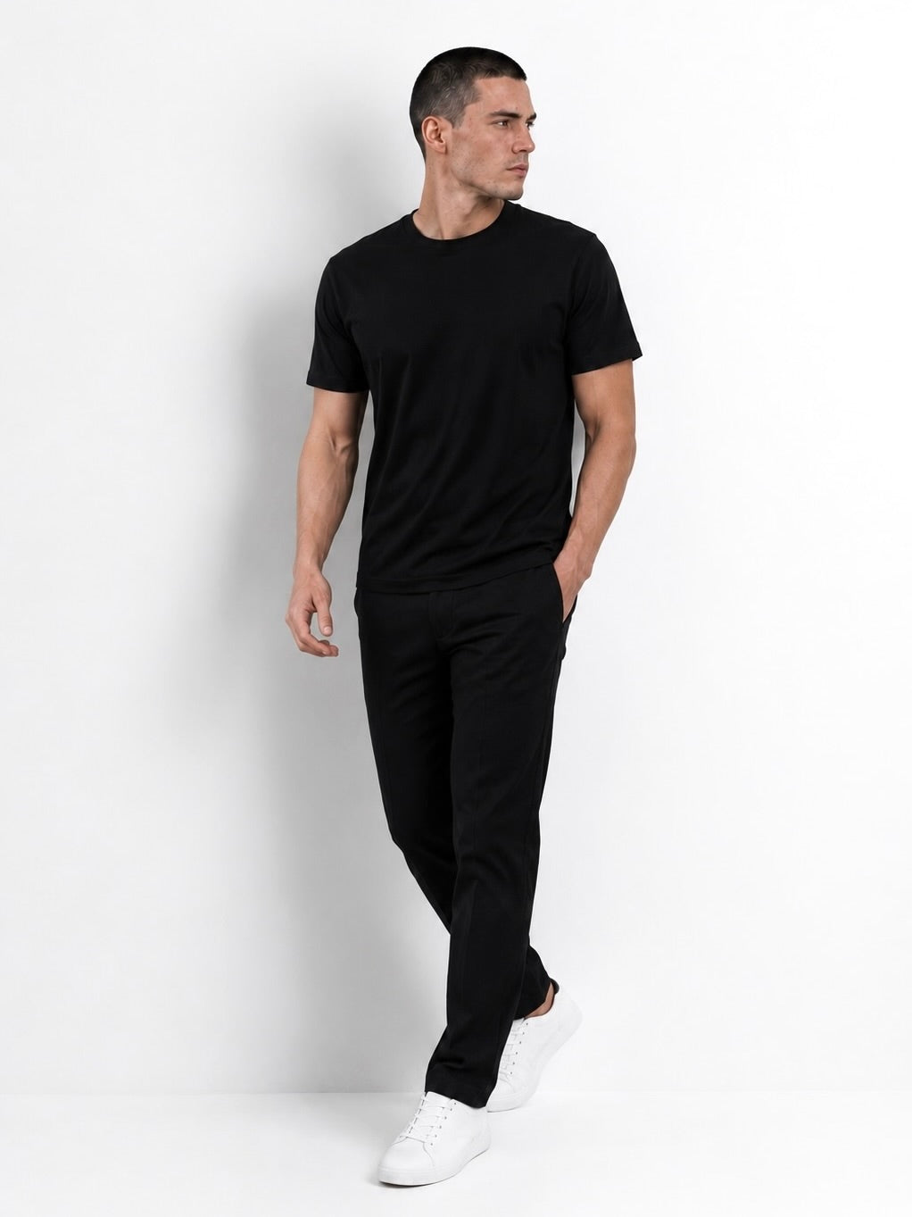 T-01 ESSENTIAL PIMA - BLACK